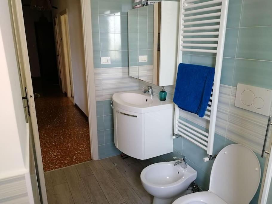 Music & Beach Apartment Savona Exterior photo