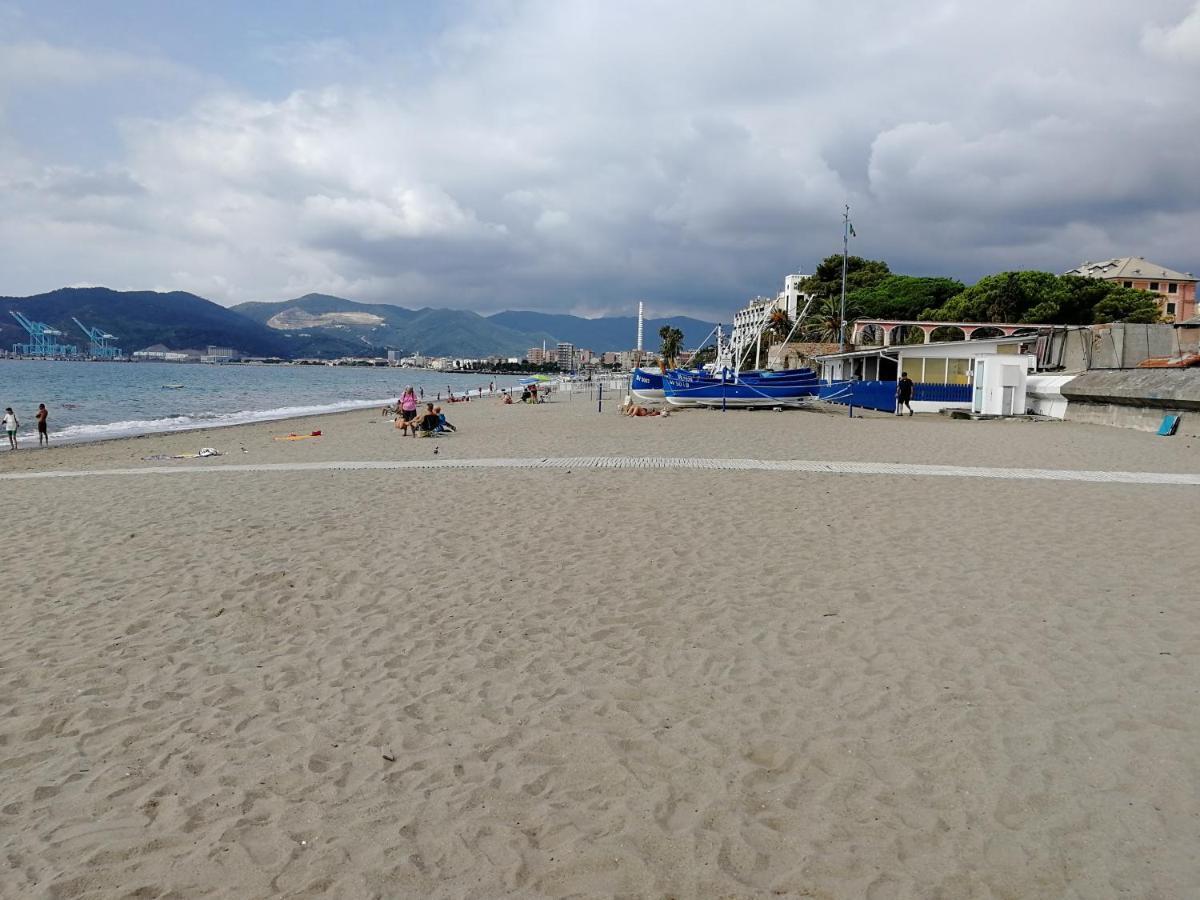 Music & Beach Apartment Savona Exterior photo