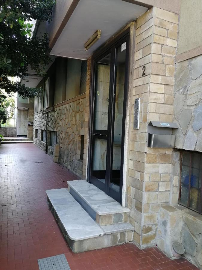 Music & Beach Apartment Savona Exterior photo
